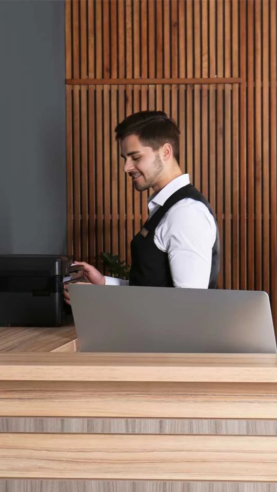 front desk associate